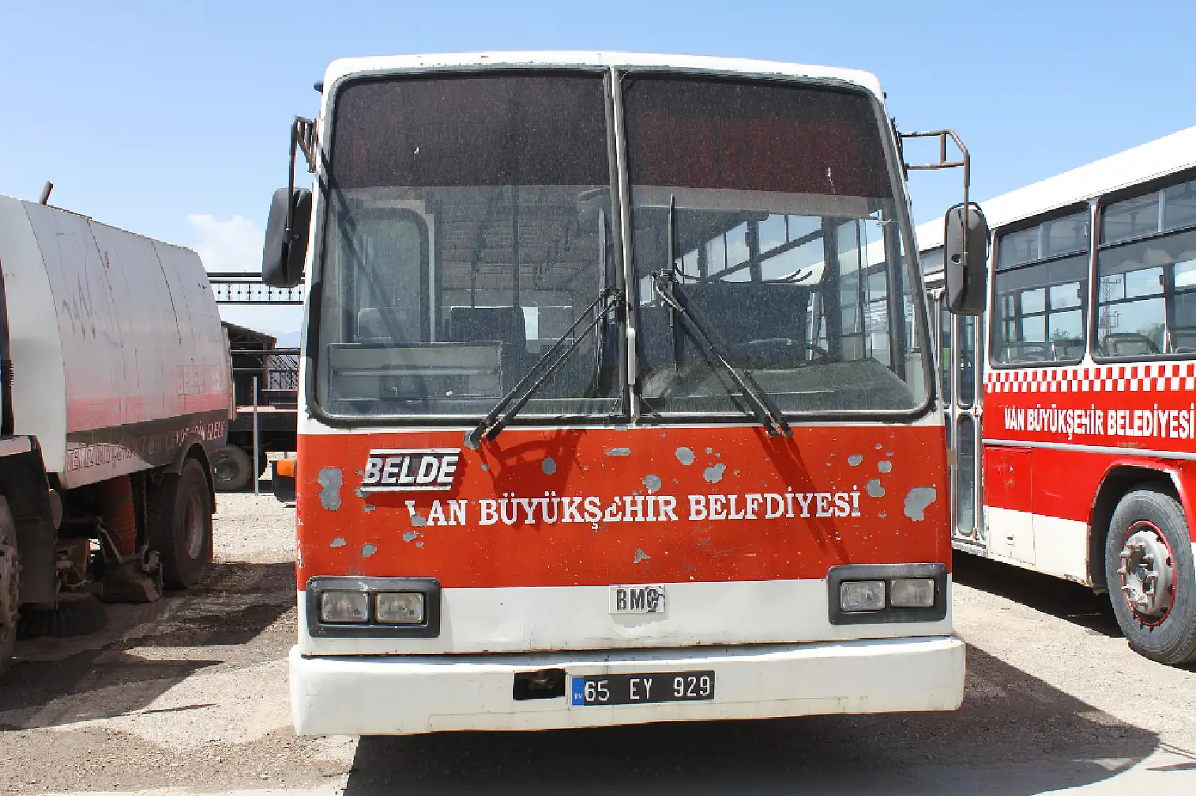 Van'ın emektar otobüsleri