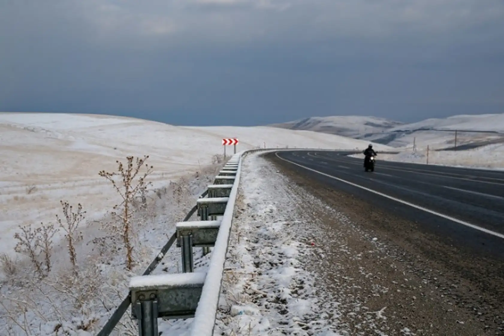 Van'da 2020 yılının ilk karı yağdı