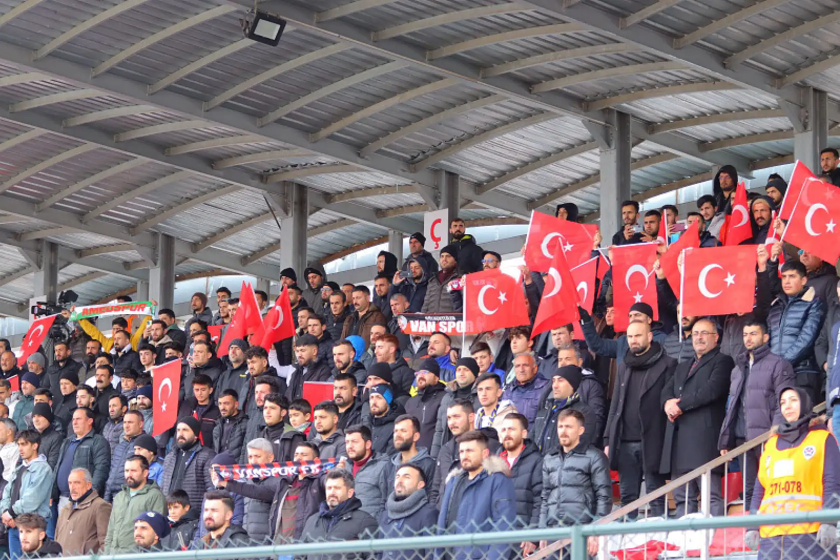 Vanspor-Amedspor dostluk maçı