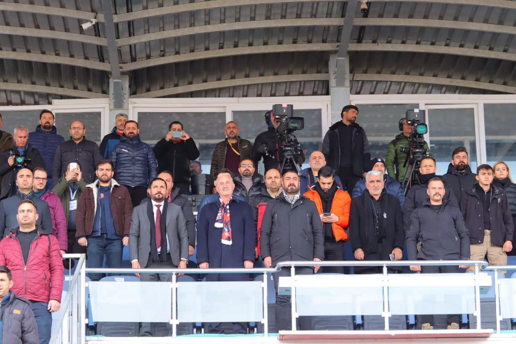 Vanspor-Amedspor dostluk maçı