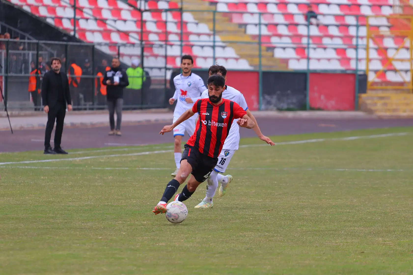 Vanspor şampiyonluğa doğru