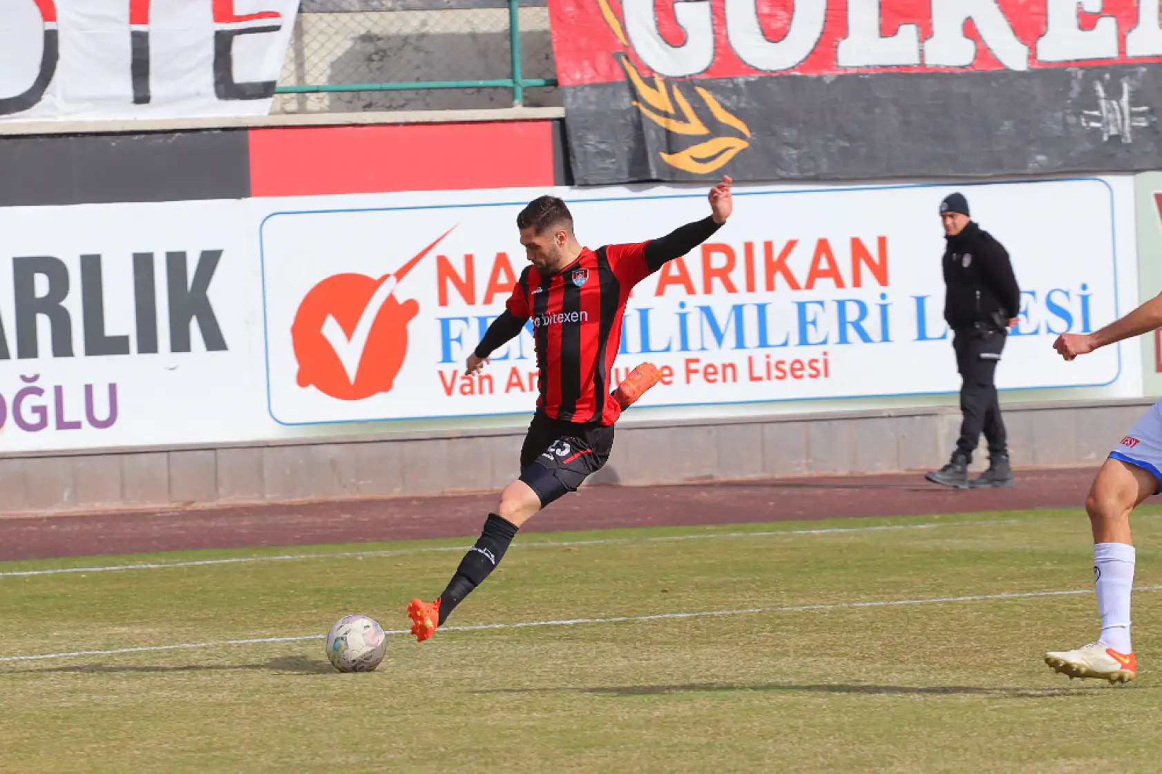 Vanspor şampiyonluğa doğru