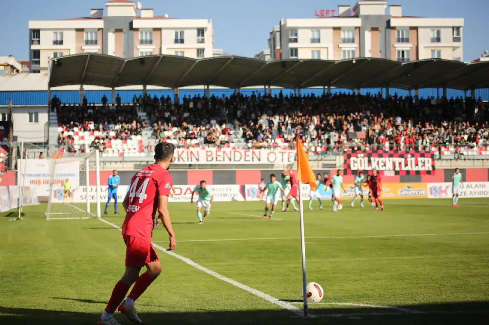 Vanspor - Esenler Erokspor maçından kareler