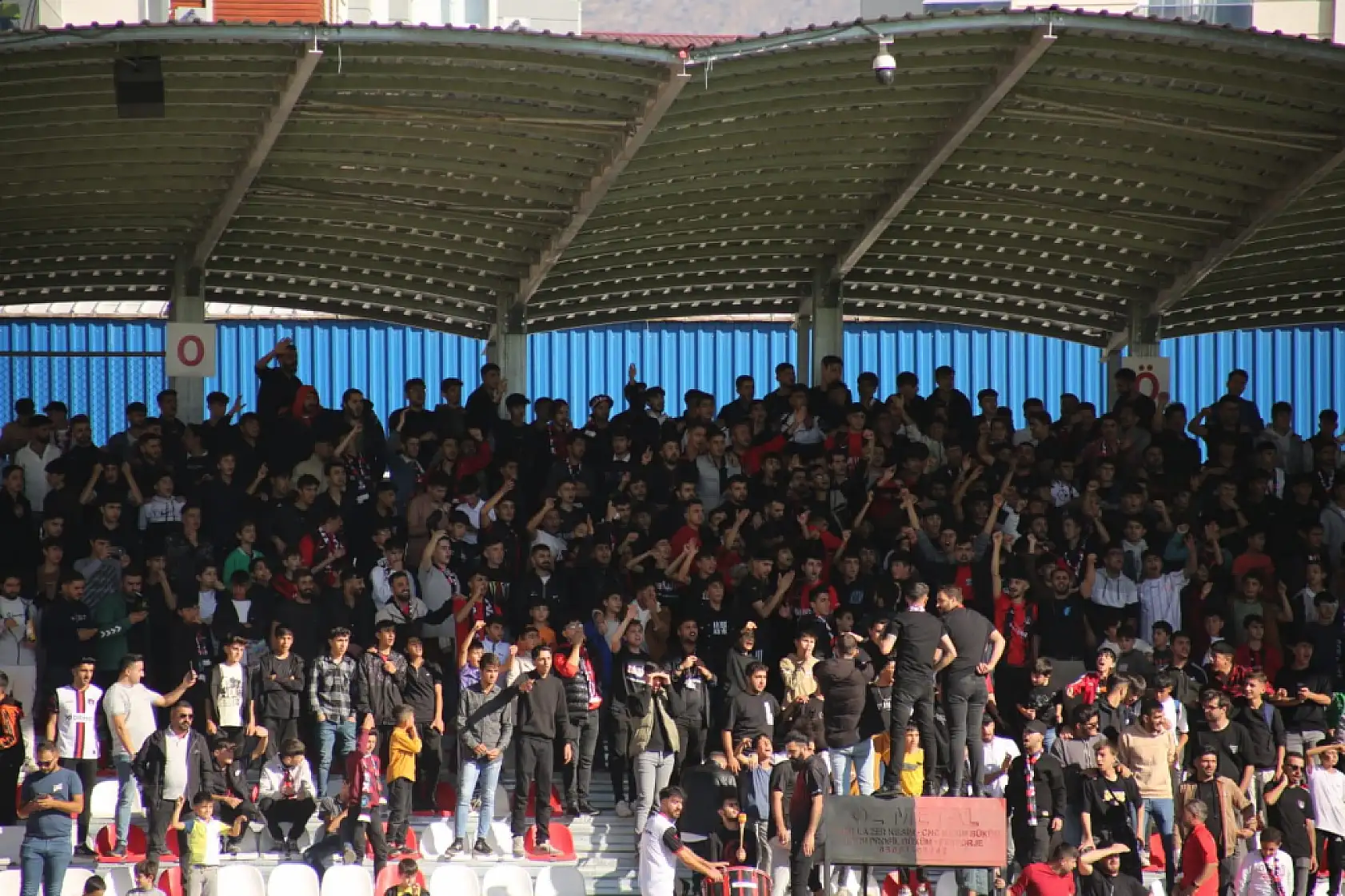 Vanspor - Esenler Erokspor maçından kareler