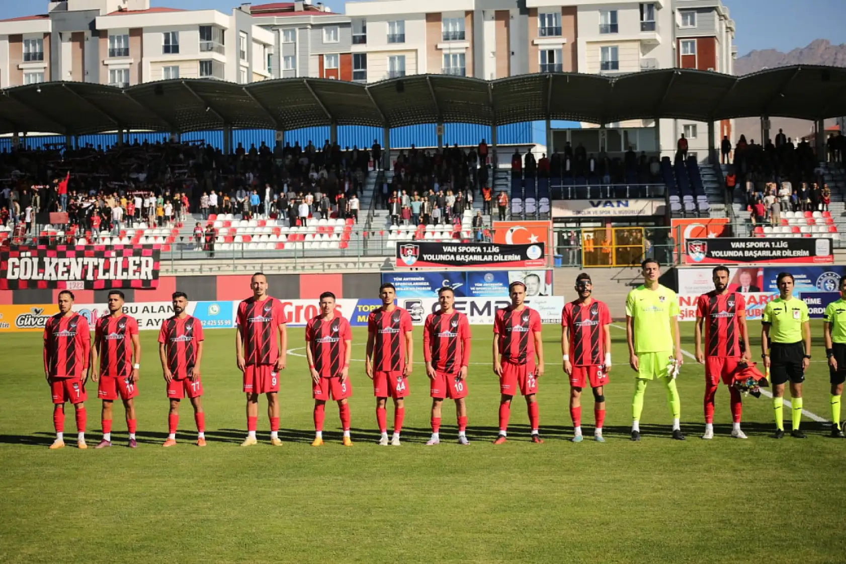 Vanspor - Esenler Erokspor maçından kareler