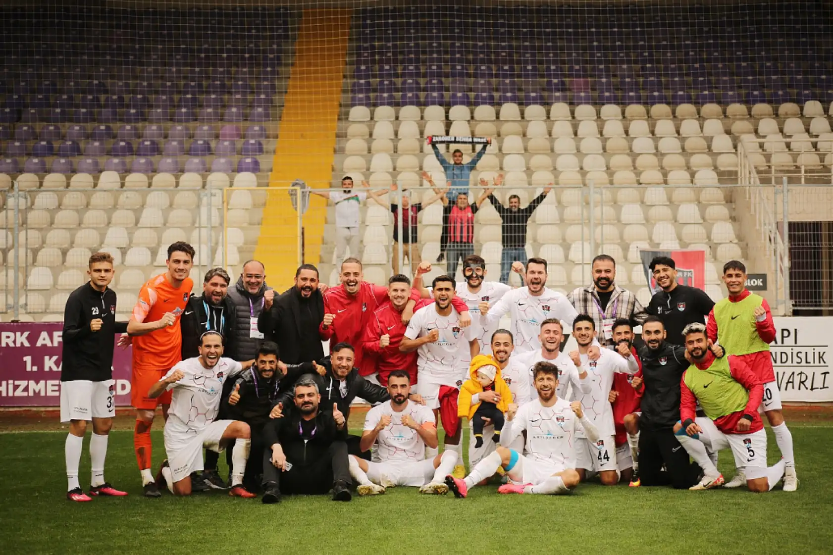 Afyonspor 0-1 Vanspor maçından kareler