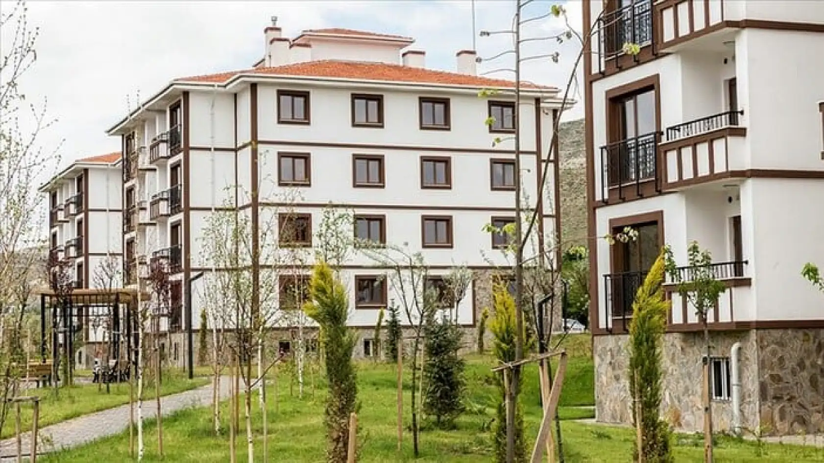 Dar gelirli vatandaşlara müjde! Konut alımında düşük faizli kredi geliyor...