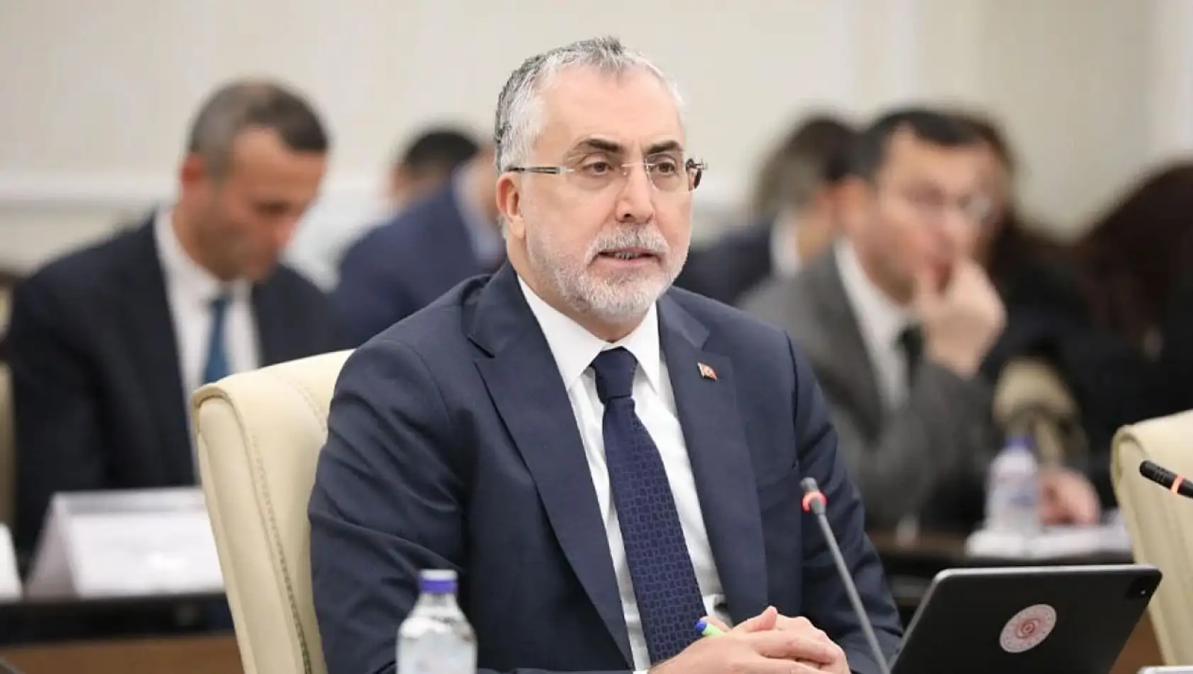 Bakan Işıkhan'dan en düşük emekli aylığına ilişkin açıklama