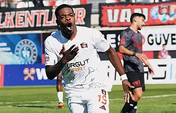 Ivan Cedric 11 golle zirveye göz kırptı