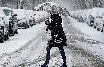 Van'a kar geri dönüyor: Çığ uyarısı yapıldı