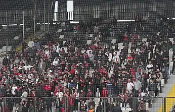 Vanspor biletleri anında tükendi! Taraftarlar takımını yalnız bırakmıyor