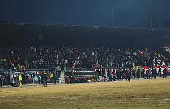 Vanspor'un stadyum çilesi: Yenileme sözleri havada mı kaldı?
