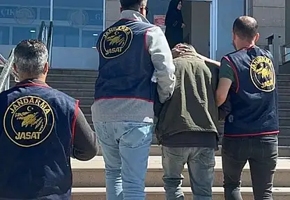 Van'da 11 yıl 3 ay kesinleşmiş hapis cezası bulunan yabancı uyruklu hükümlü yakalandı