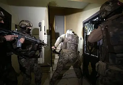 Van'da 'tefecilik' operasyonu: 8 gözaltı