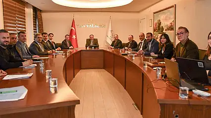 Van'da eğitim yatırımları değerlendirildi