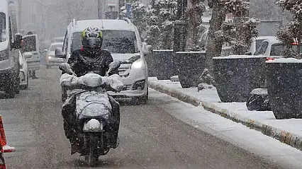 Van için iki ayrı uyarı yapıldı
