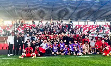 Vanspor - Esenler Erokspor maçından kareler