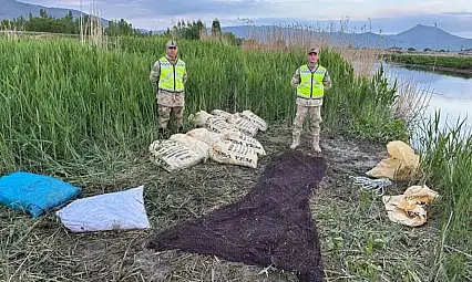 Van'da 3 ton kaçak avlanmış inci kefali ele geçirildi