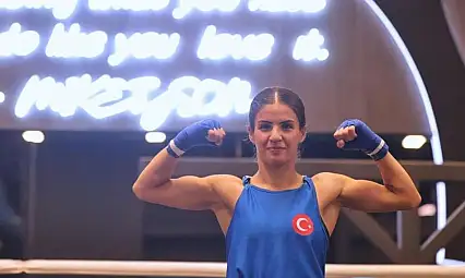 Vanlı sporcu Erginoğuz, Türkiye'ye altın madalya getirdi