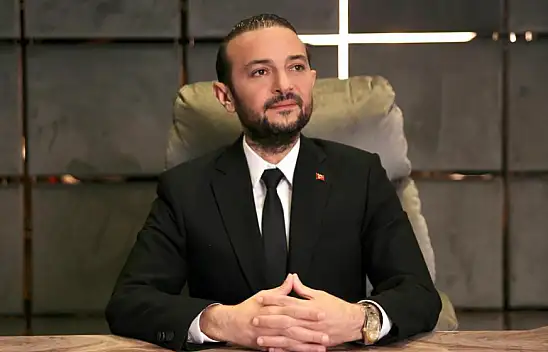 Aday adayı Ürüm: Herkese ulaşmak siyaseti yönetenin görevi olmalıdır