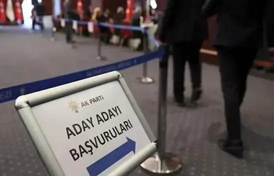 AK Parti'de yerel seçim takviminde değişiklik