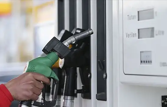 Akaryakıtta tabela değişecek! Benzine indirim bekleniyor