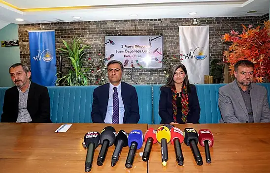 Büyükşehir Belediyesi gazetecileri ağırladı