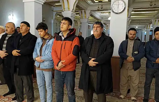 Regaip Kandili'nde Gazze için dua edildi
