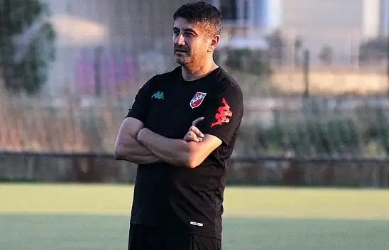 Son dakika... Vanspor'da Ersin Aka dönemi sona erdi!