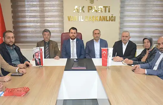Van AK Parti yönetiminde yüzler asık!