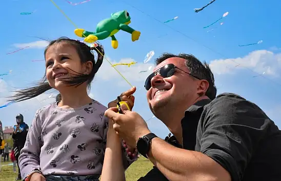 Van'da '1 Ekim Dünya Çocuk Günü' etkinliği
