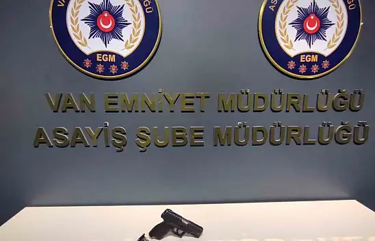 Van'da 16 kişi tutuklandı