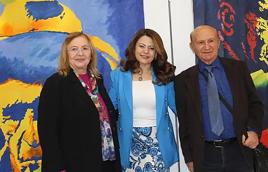Van'da Aşık Veysel sergisi ve imza günü düzenlendi