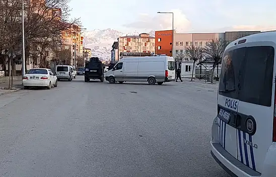 Van'da bomba ihbarı!