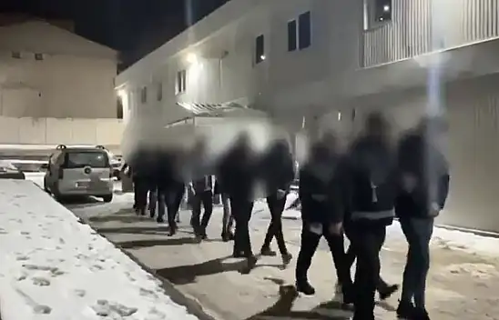 Van'da ehliyet sınavı öncesi 'kopya' operasyonu!