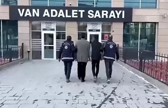 Van'da göçmen kaçakçılığı operasyonu: 3 şahıs tutuklandı