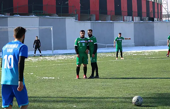 Van'da GSB Yurtları futbol turnuvası sona erdi