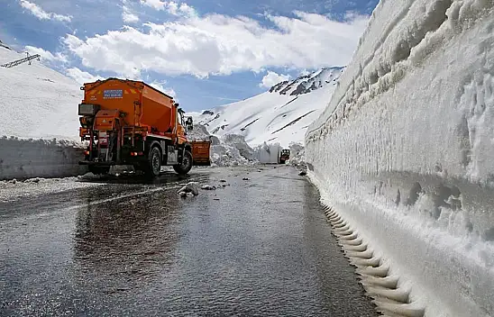Van'da hangi ilçede kaç yol kapalı? Yollar açılıyor