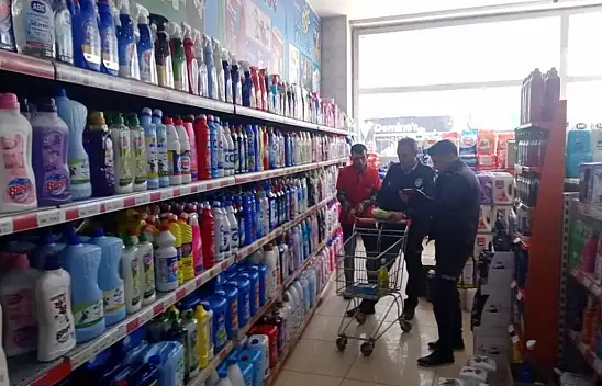 Van'da marketlerde fahiş fiyat ve gramaj denetimi