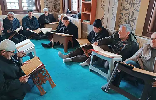 Van'da mukabele geleneği sürdürülüyor