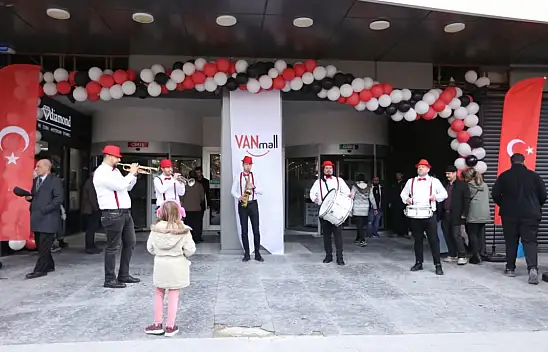Van Mall AVM resmen açıldı