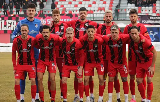 Van Spor, Adıyamanspor'u deplasmanda 3-1 mağlup etti
