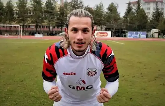 Van Spor Metin Cici ile anlaştı