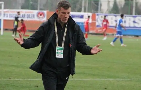 Van Spor'un galibiyeti istifa getirdi!