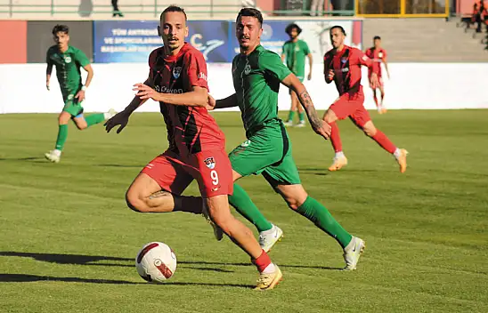 Van Spor'un golcüsü Bertuğ Bayar Balıkesirspor'da!