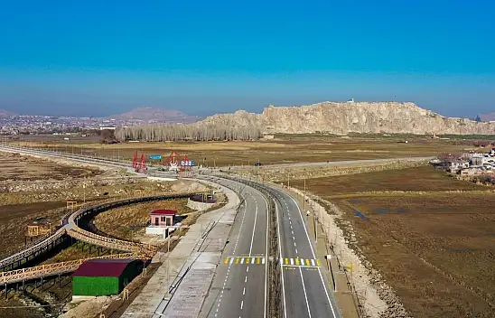 Van trafiğine nefes aldıracak proje tamamlandı!