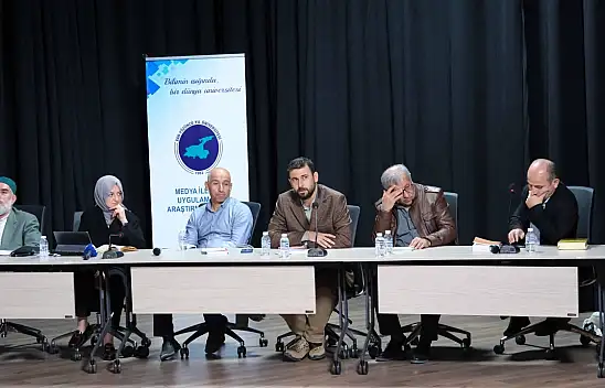 Van YYÜ'de Kasidebejlik paneli düzenlendi!