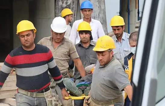 Vanlı bir genç inşaatta hayatını kaybetti