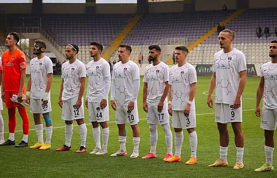 Vanspor liderliği Mersin'de kaptırdı: 3-0