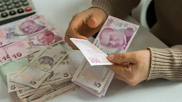 Kamu işçilerine ek ödemenin tarihleri belli oldu